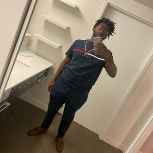 Meet your Posher, Anthony